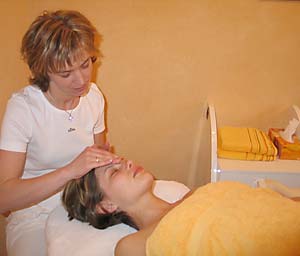 Gesichtsmassage - Wellness-Pension Weiss